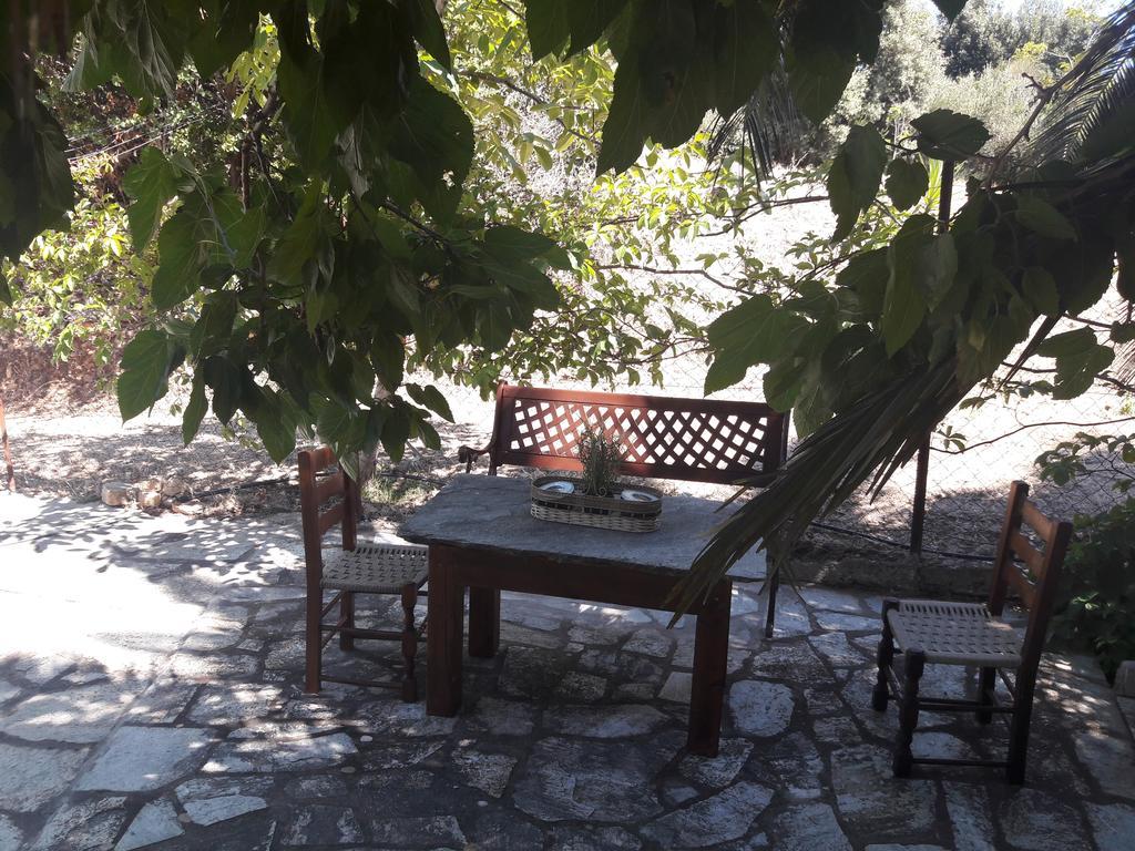Kesi Holiday Home Потістіка Екстер'єр фото